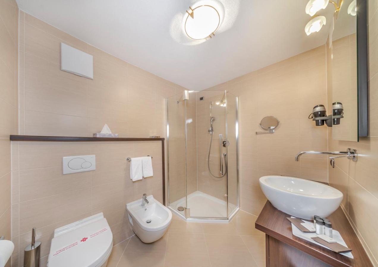 Hotel Dlaces 3*